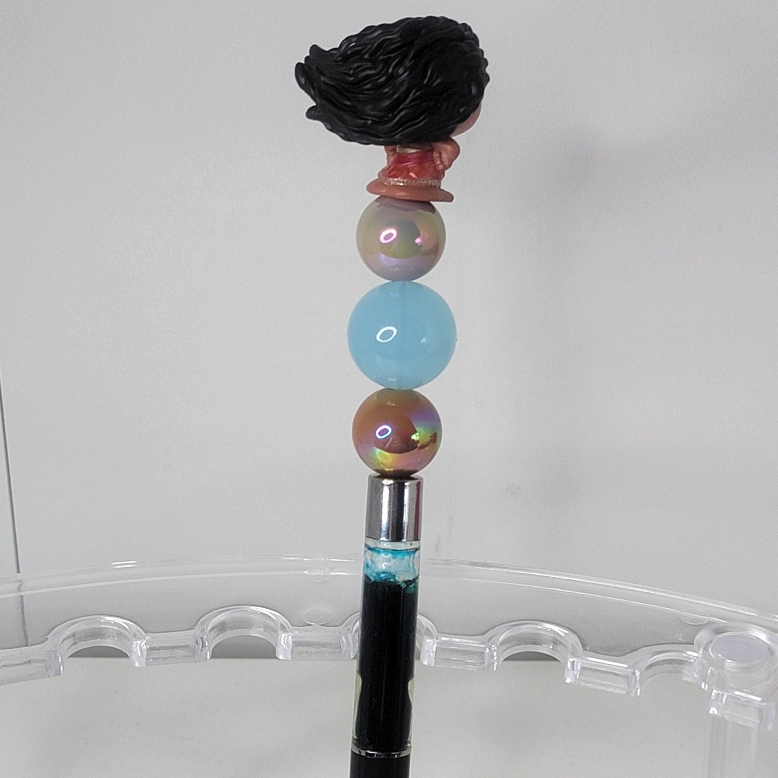 Disney Doorables Beaded Pen Moana from Moana 2 Movie Snowglobe Base Moving Water