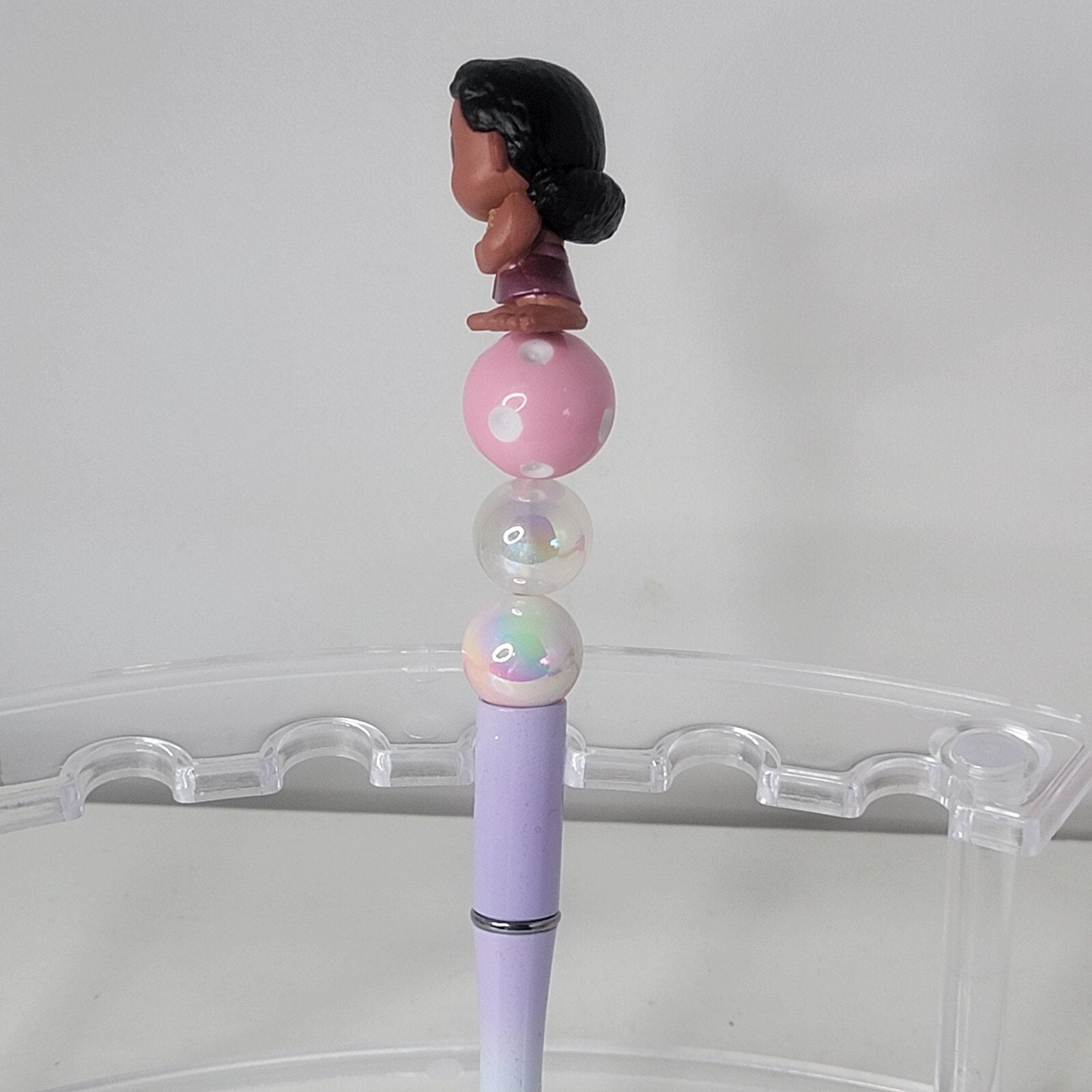 Disney Doorables Beaded Pen Moni from Moana 2 Movie Ombre Base Pointing