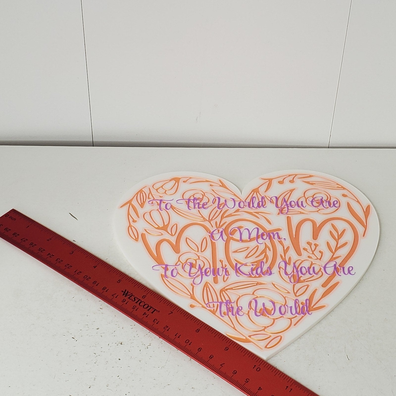 Heart Shaped Mom Plaque Sign Floral Decor Gift for Mother's Day Birthday
