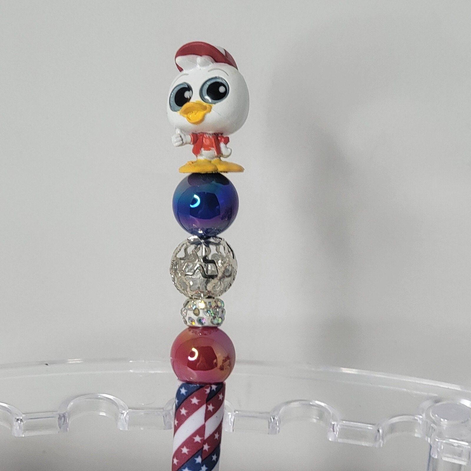 Disney Doorables Beaded Pen Huey Donald Duck Nephew Patriotic 4th of July Base