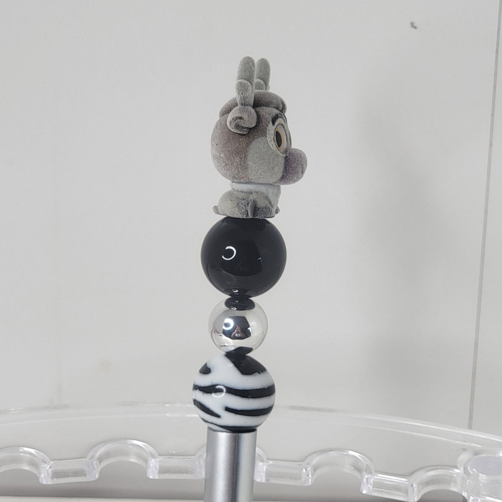 Disney Doorables Beaded Pen Flocked Sven from Frozen Movie Silver Base