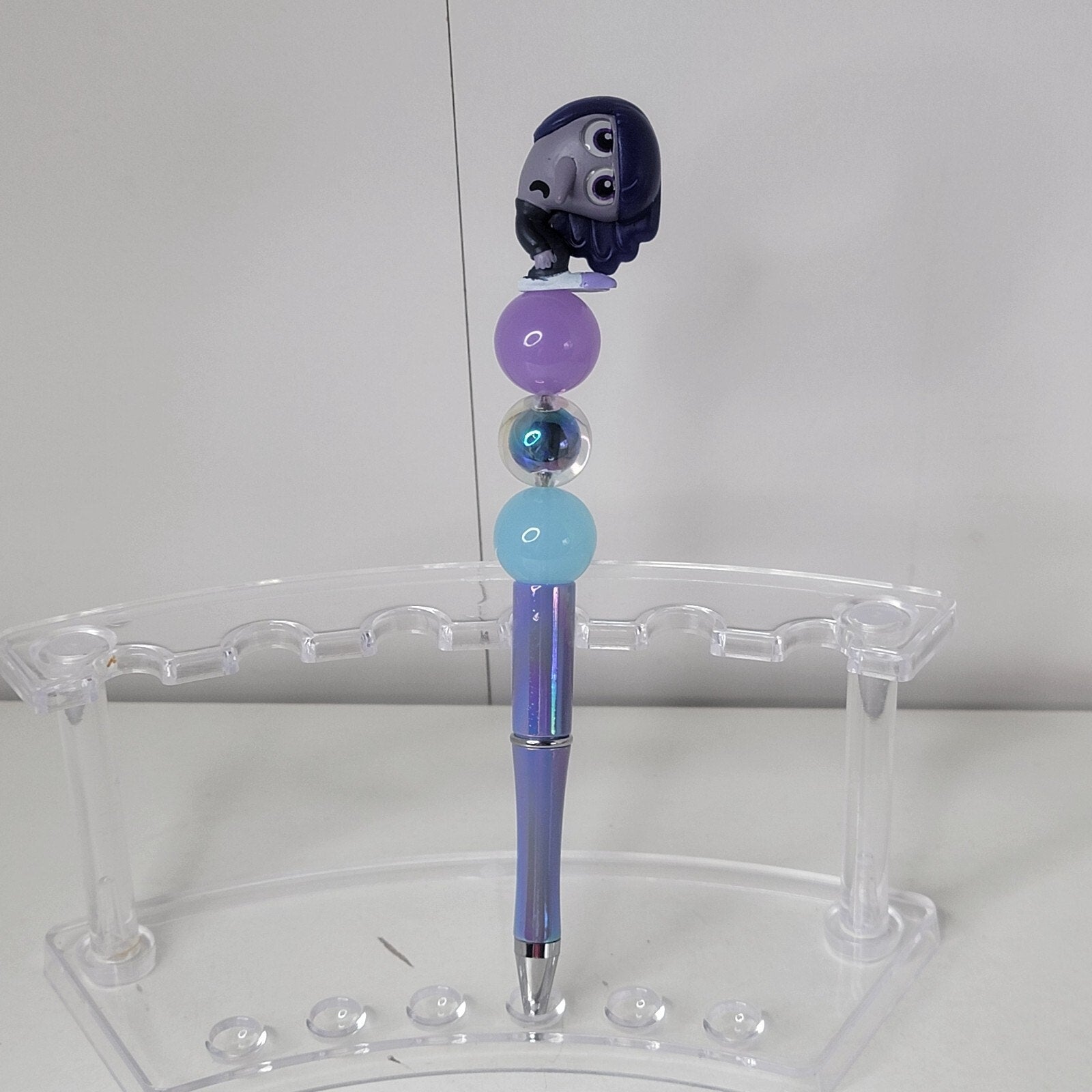 Disney Doorables Beaded Pen Ennui from Inside Out 2 Movie UV Reflective Base