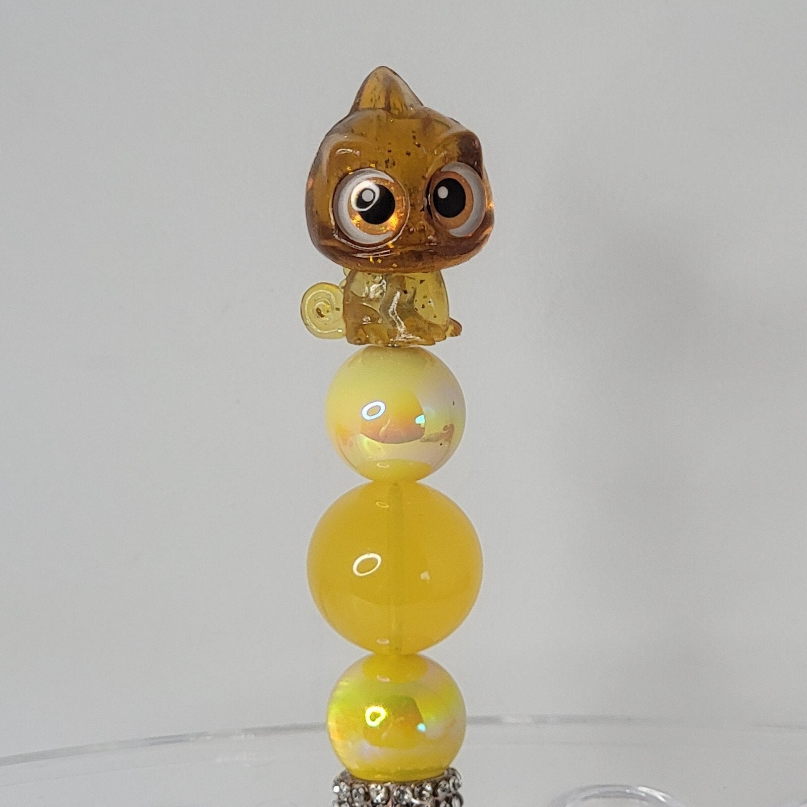 Disney Doorables Beaded Pen Pascal from Tangled Gold Glitter Figure