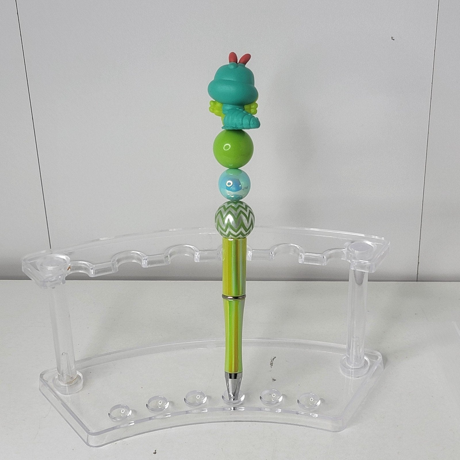 Disney Handmade Beaded Pen Heimlich Bug’s Life Green Cute Collectible Gift