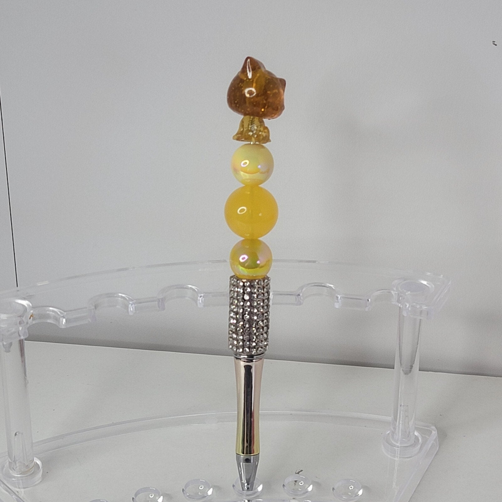 Disney Doorables Beaded Pen Pascal from Tangled Gold Glitter Figure