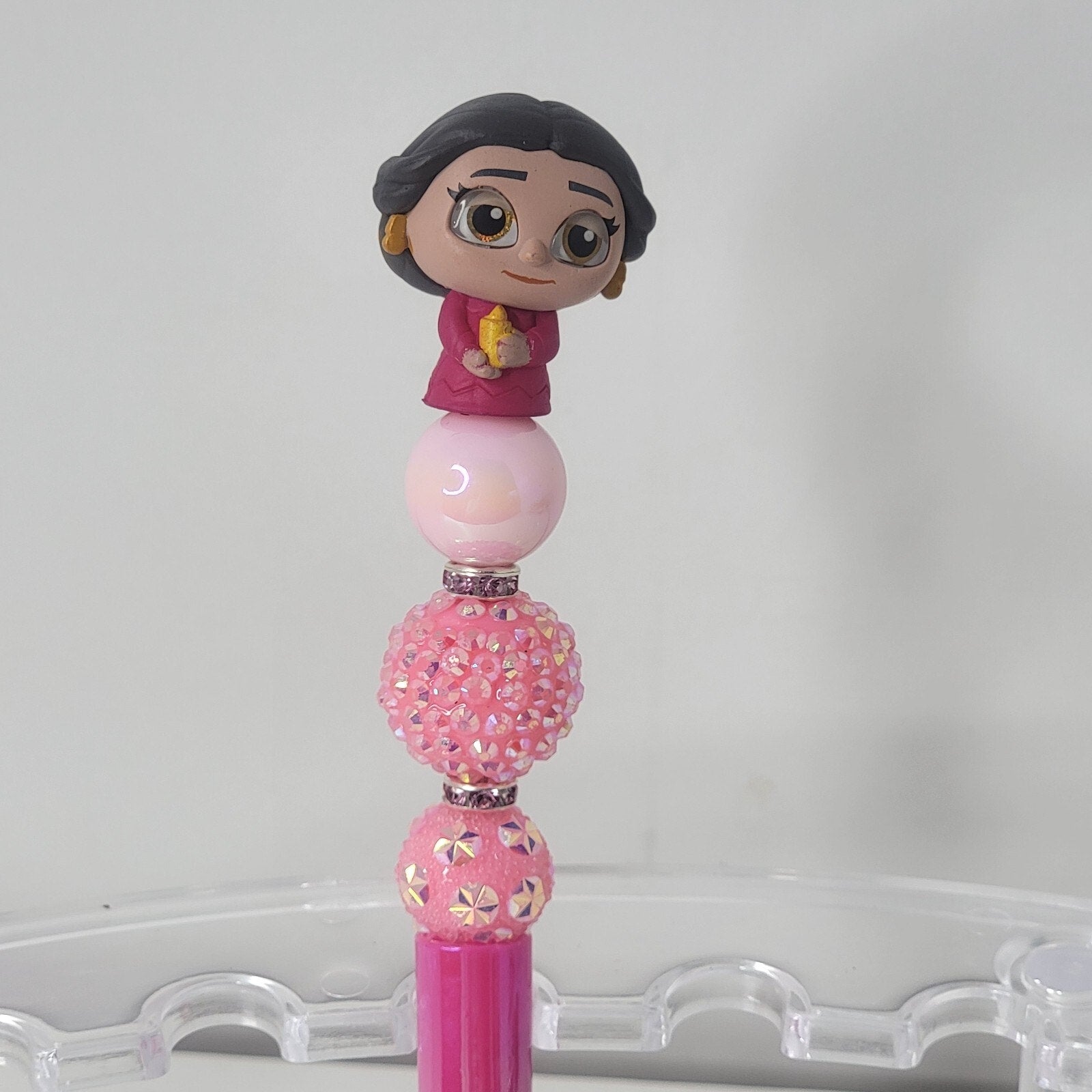 Disney Doorables Beaded Pen Abuela Alma from Encanto UV Base Pink Beads