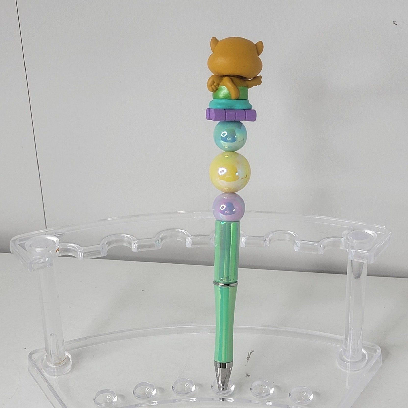 Disney Office Clawhauser Zootopia Disneyana Pen 7.5in Pastel Beads Figurine