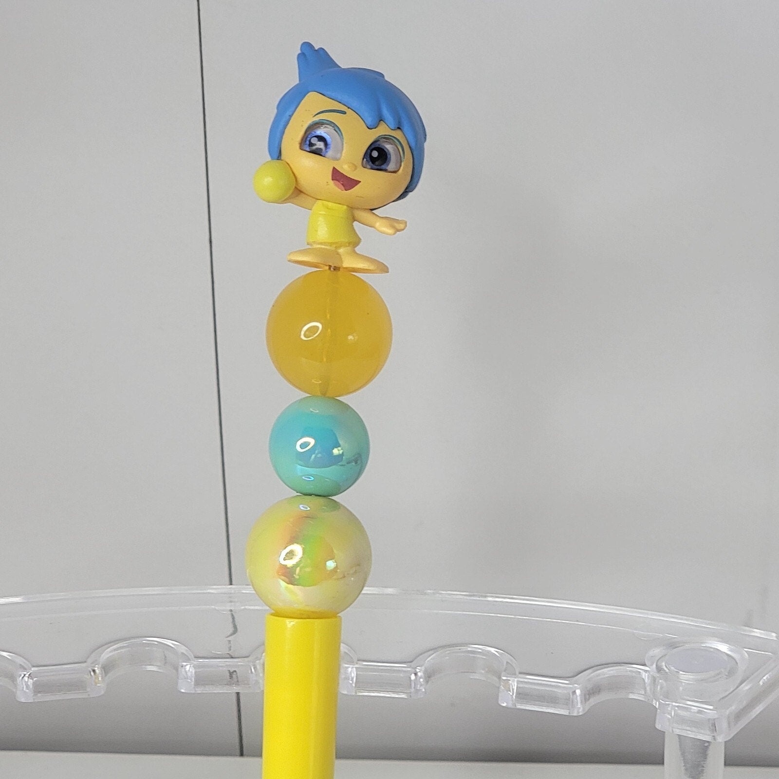 Disney Doorables Beaded Pen Joy from Inside Out 2 Movie Yellow Base