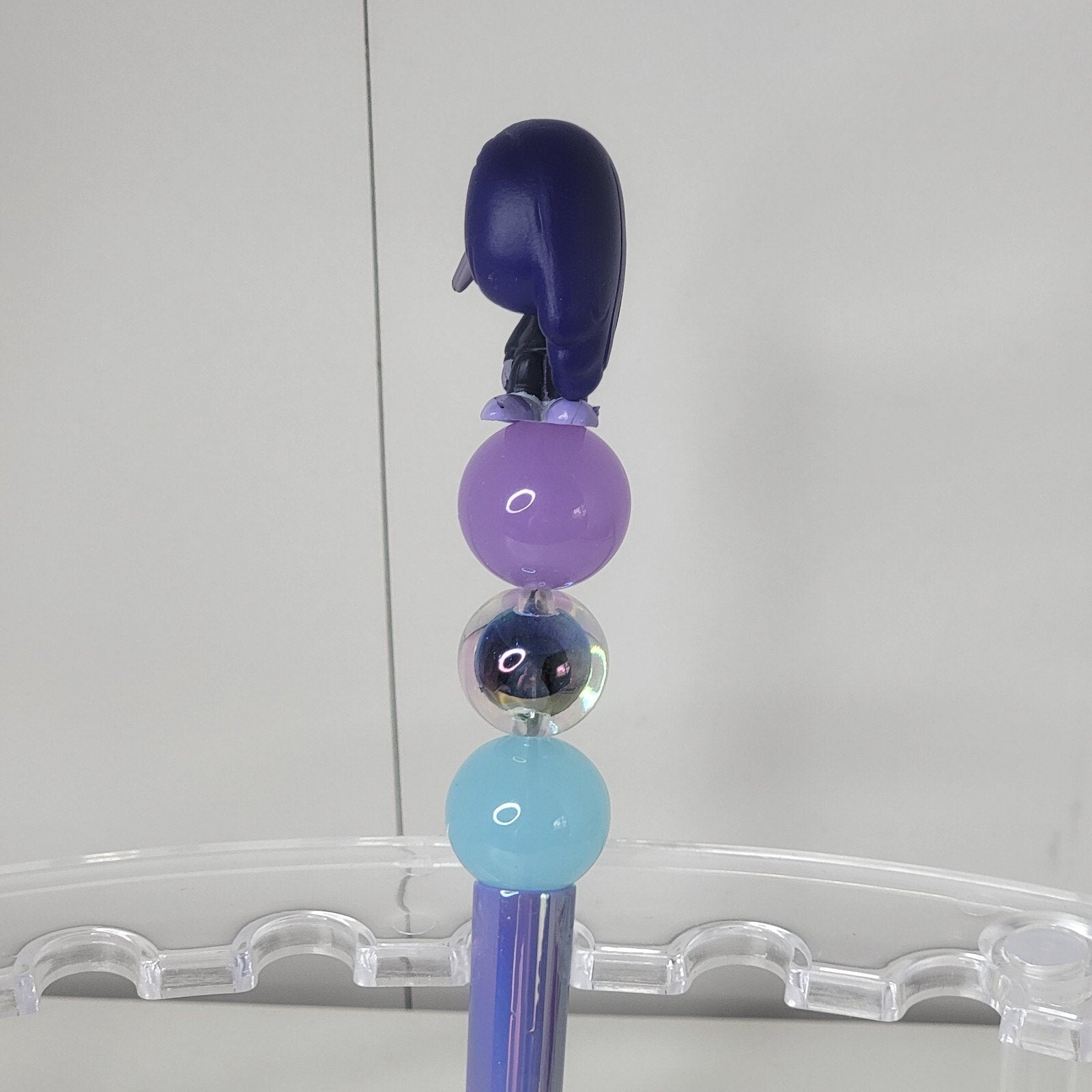 Disney Doorables Beaded Pen Ennui from Inside Out 2 Movie UV Reflective Base