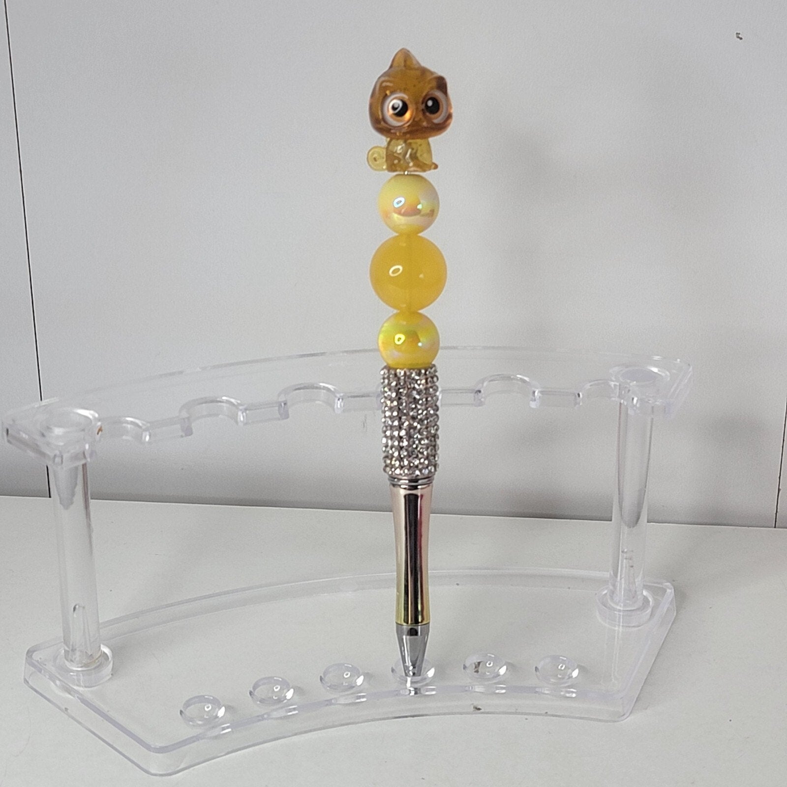Disney Doorables Beaded Pen Pascal from Tangled Gold Glitter Figure